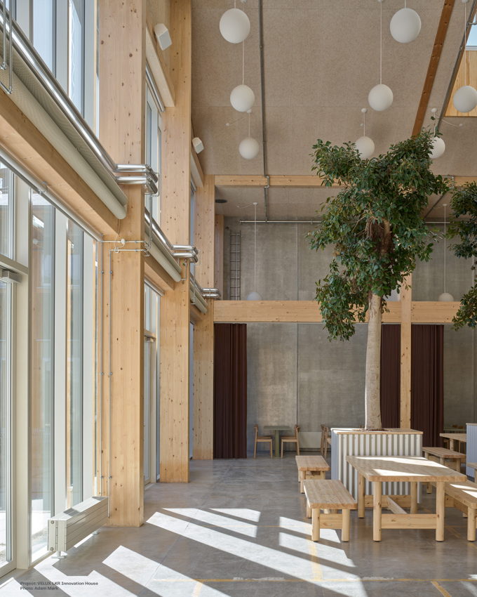 Atrium des LKR-Innovationshauses